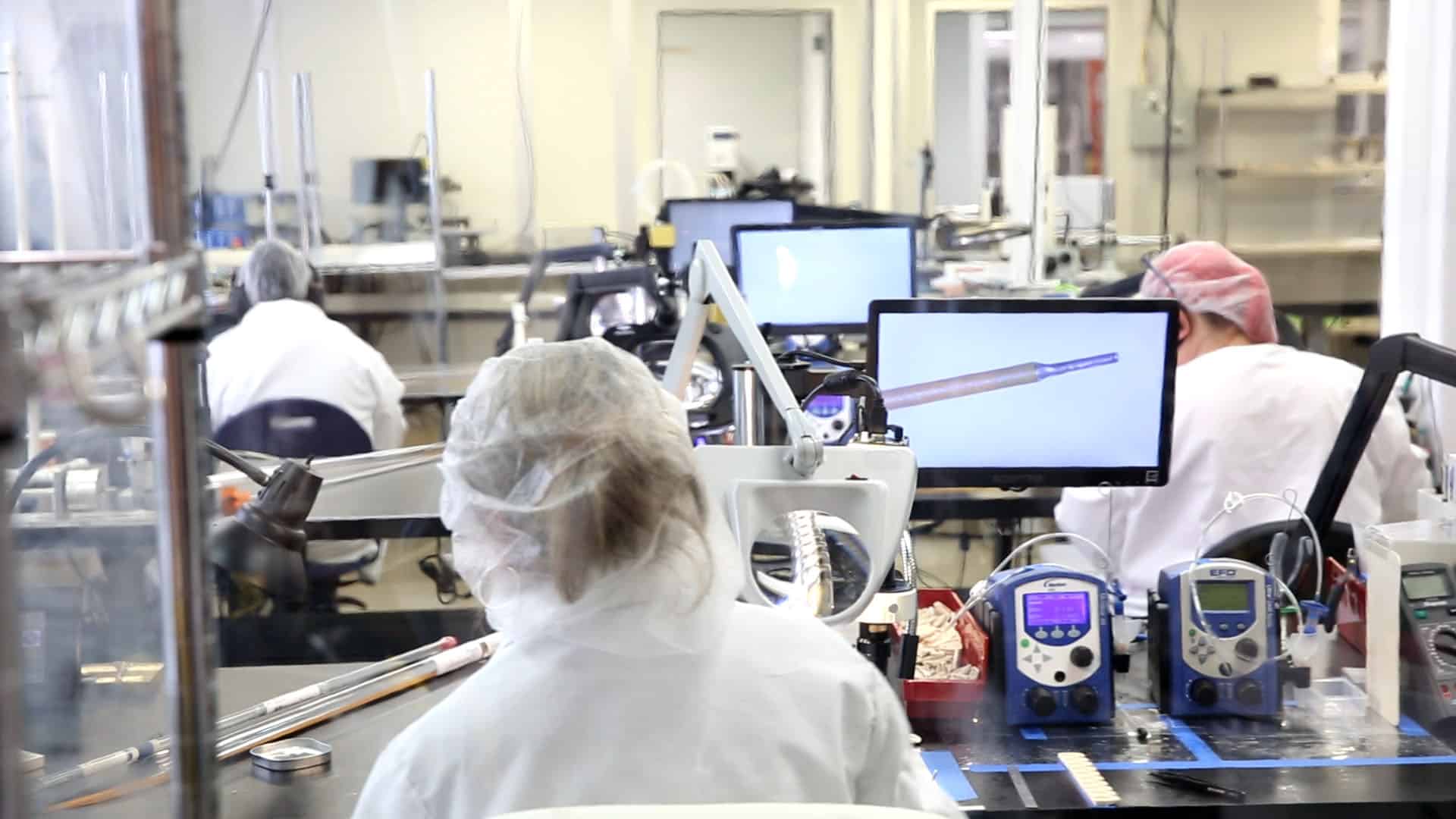 Choosing a Medical Device Manufacturer To Fit Your Needs | CWT